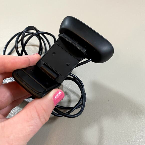 Logitech HD Webcam 720p logi V-U0018 Built In Microphone USB Computer Camera - Picture 4 of 8